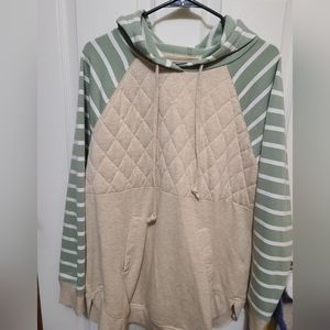 Maurices quilted pull over